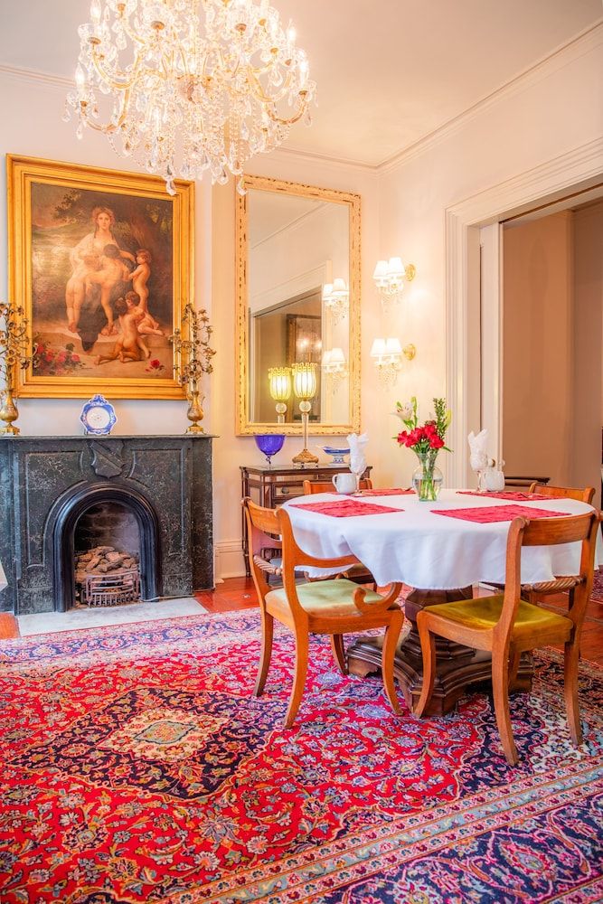 Dining room Photo