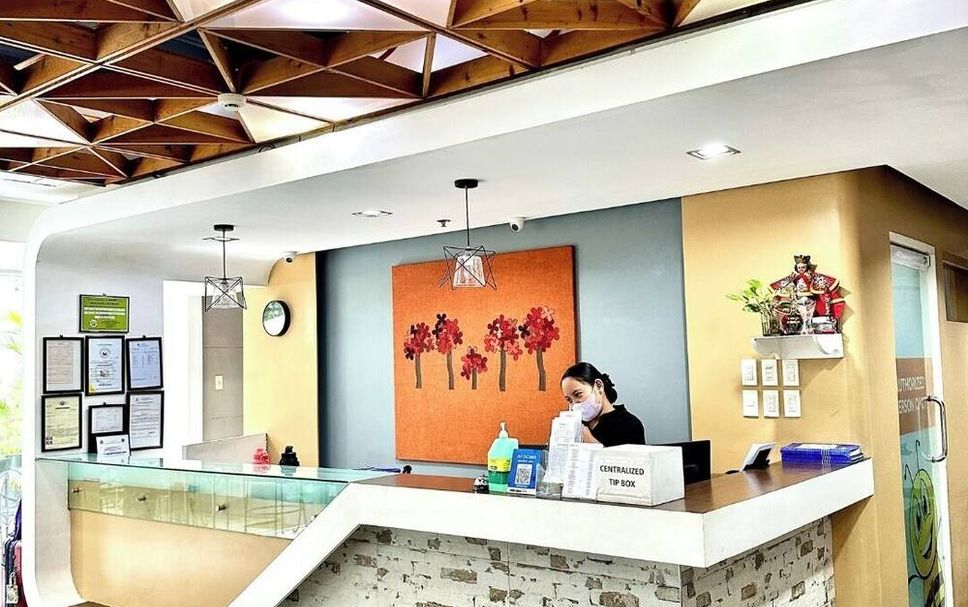 Front desk Photo