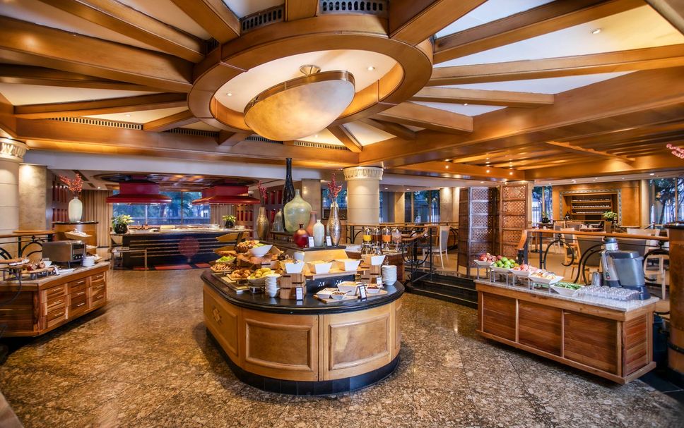 Buffet Photo