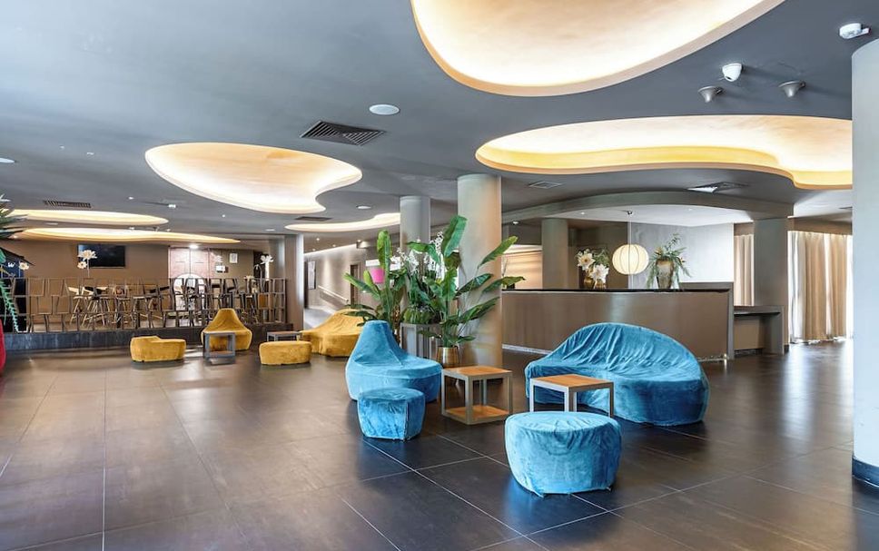 Lobby Photo