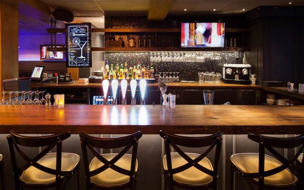 Bar Photo