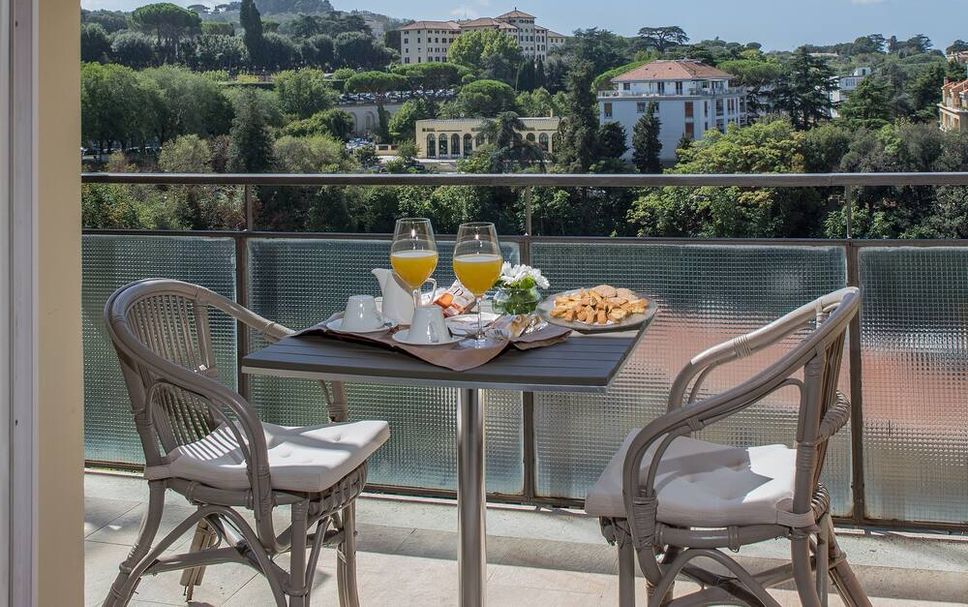 Balcony Photo