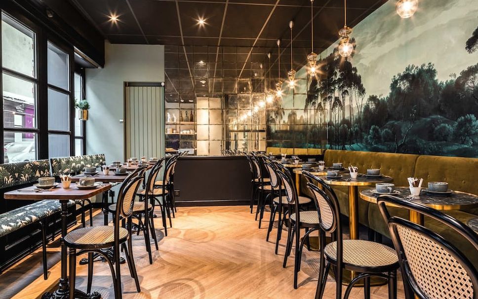 Restaurant Photo