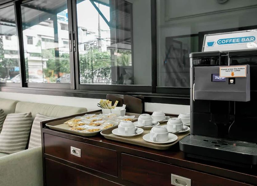 Buffet Photo