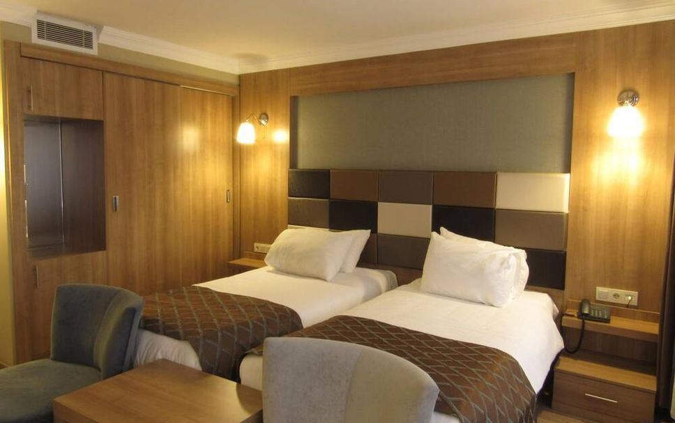 Bedroom Photo
