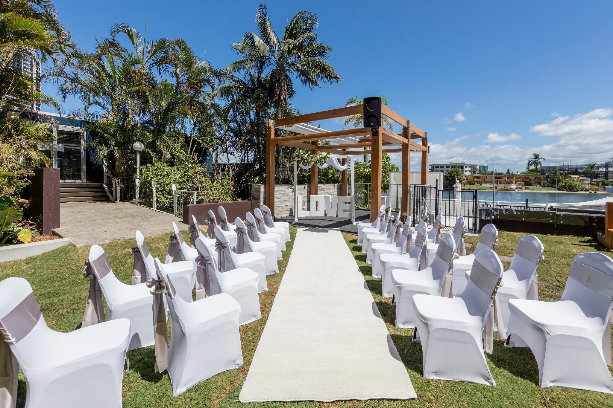 Banquet hall