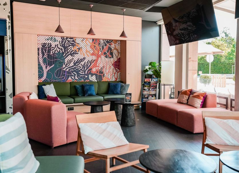 Lounge Photo