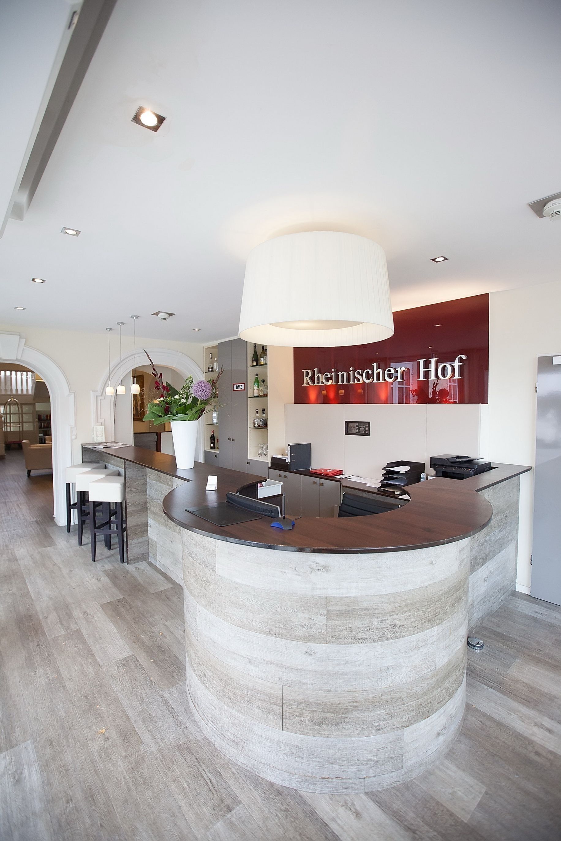 Front desk Photo