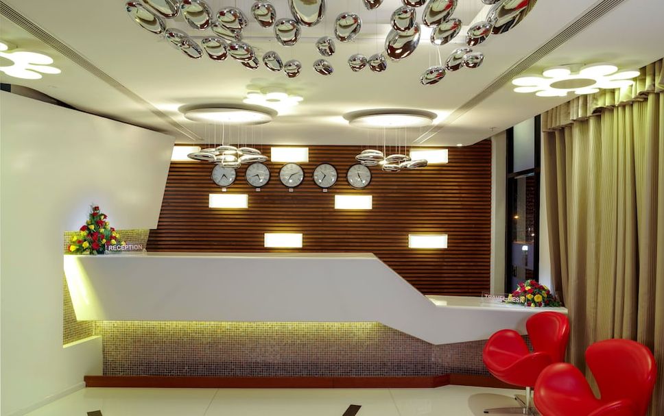 Front desk Photo