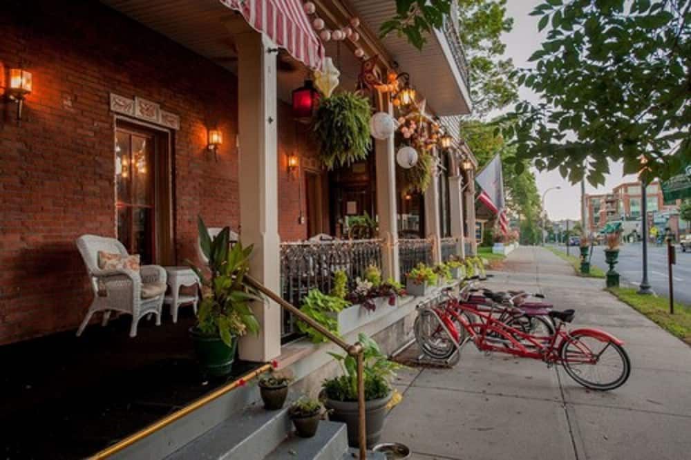 Patio Photo