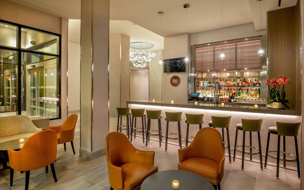 Bar Photo