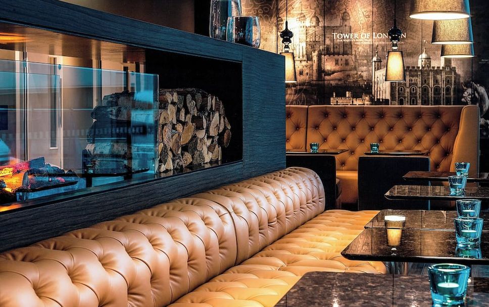 Bar Photo