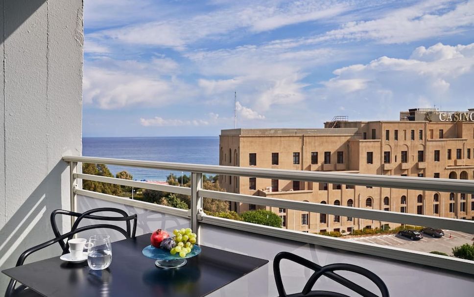 Balcony Photo