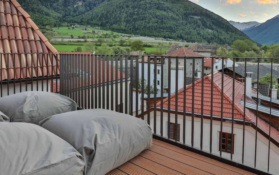 Balcony Photo