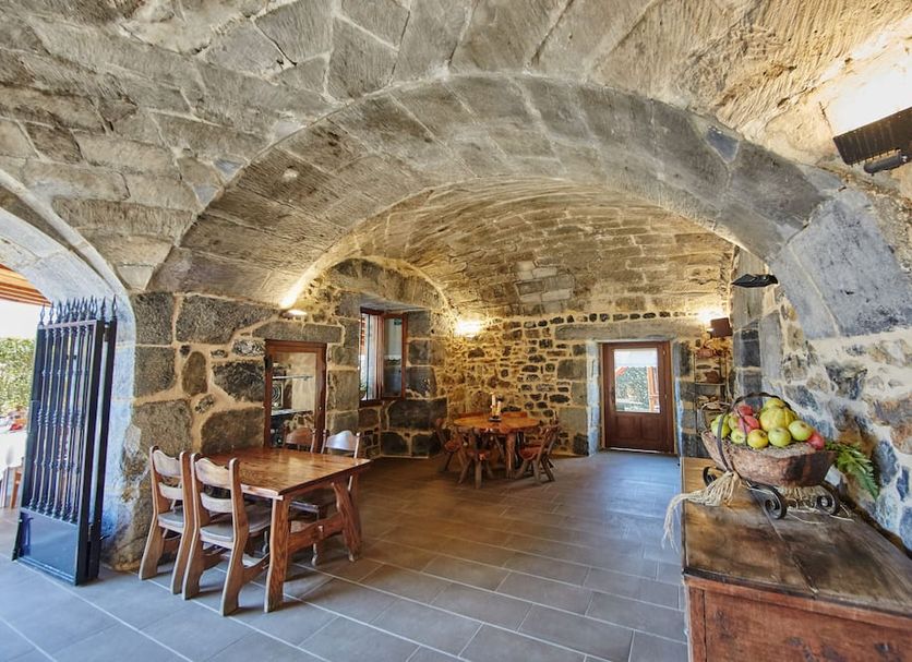 Dining room Photo