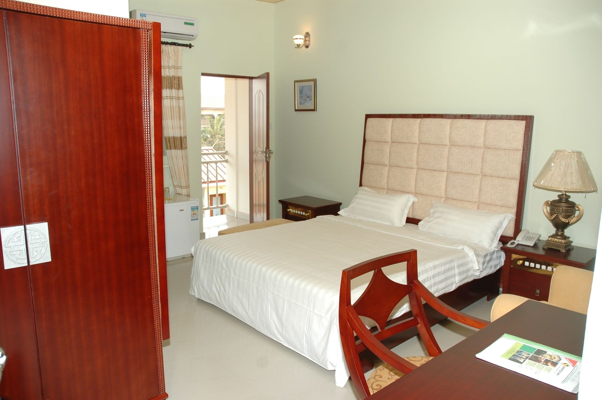 Bedroom