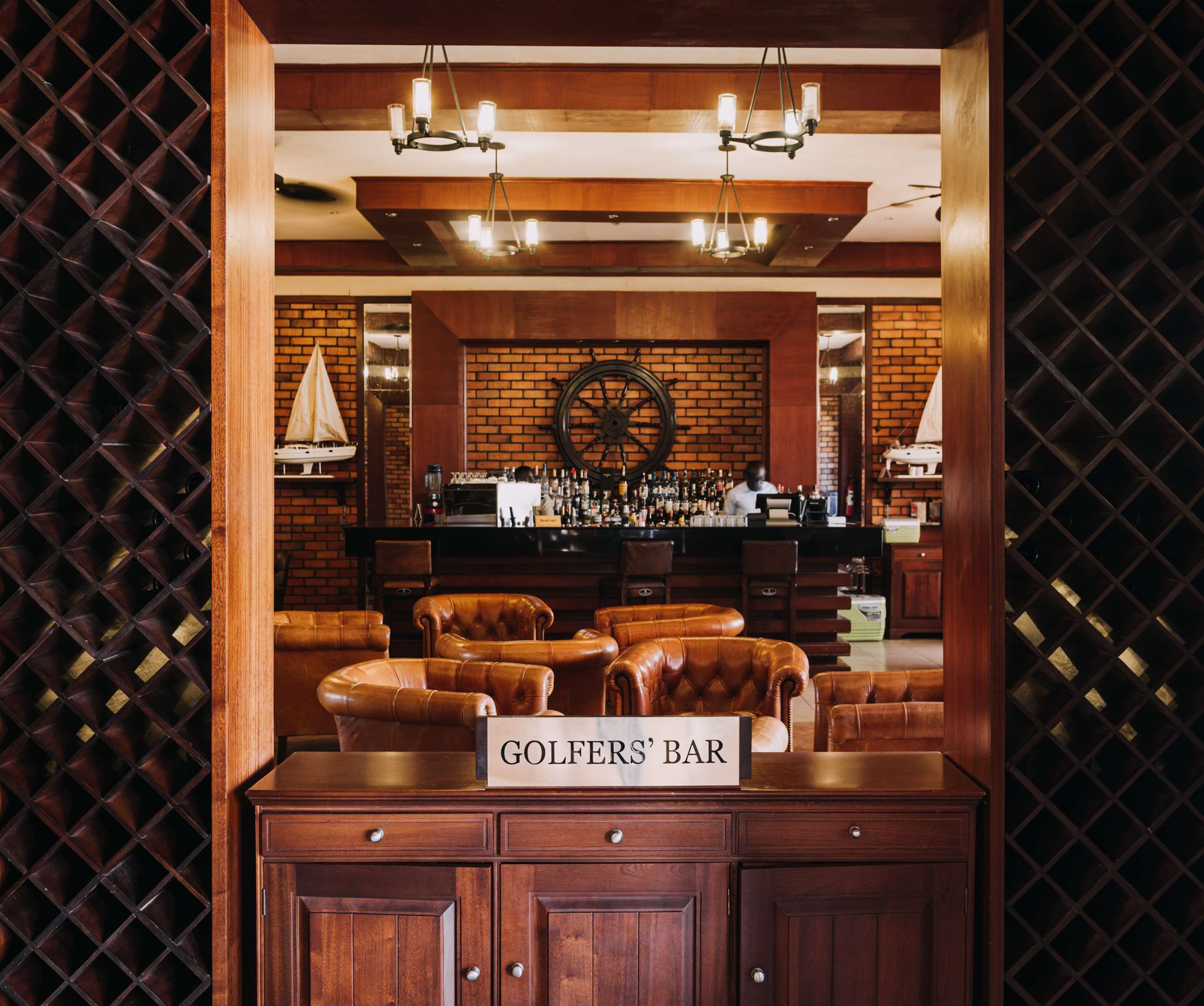 Bar