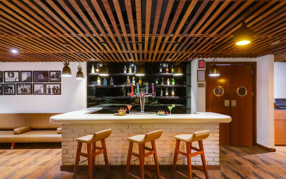 Bar Photo