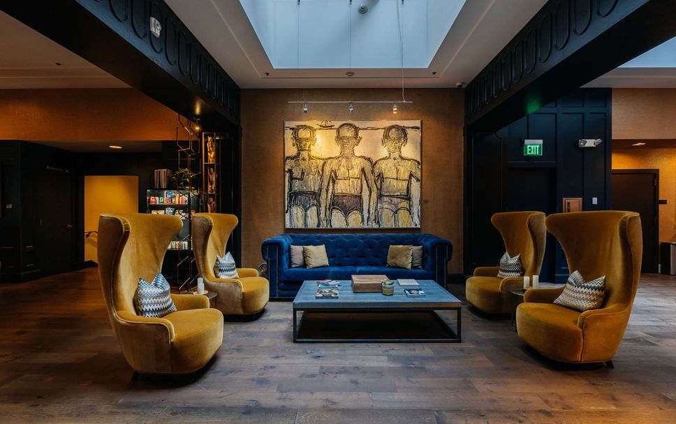 Lounge Photo