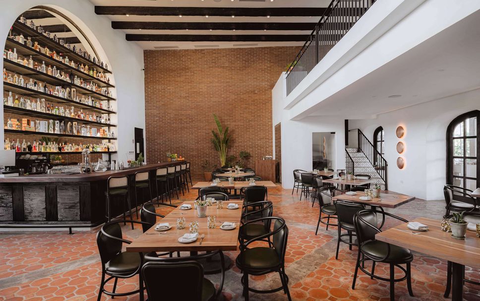 Restaurant Photo