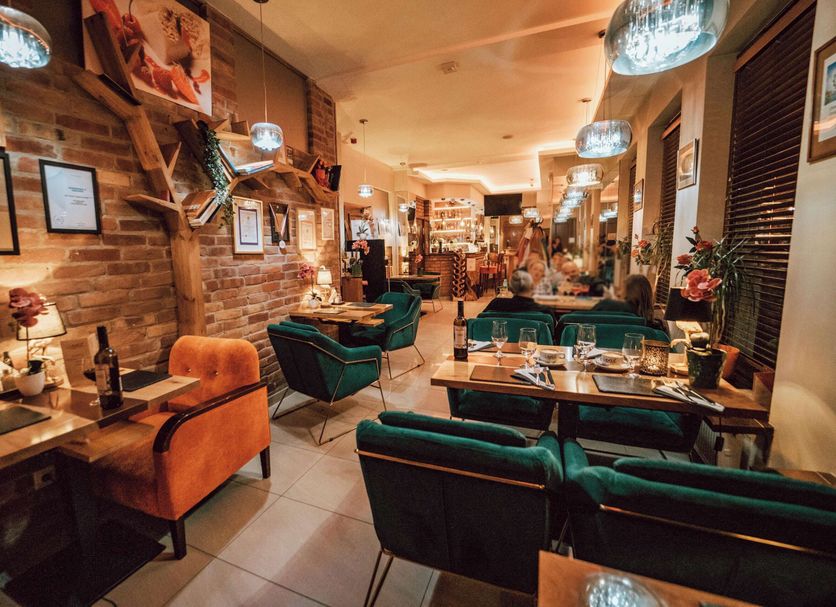 Restaurant Photo
