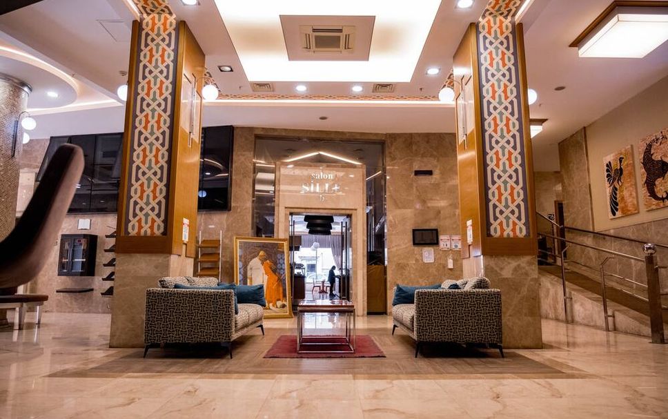 Lobby Photo