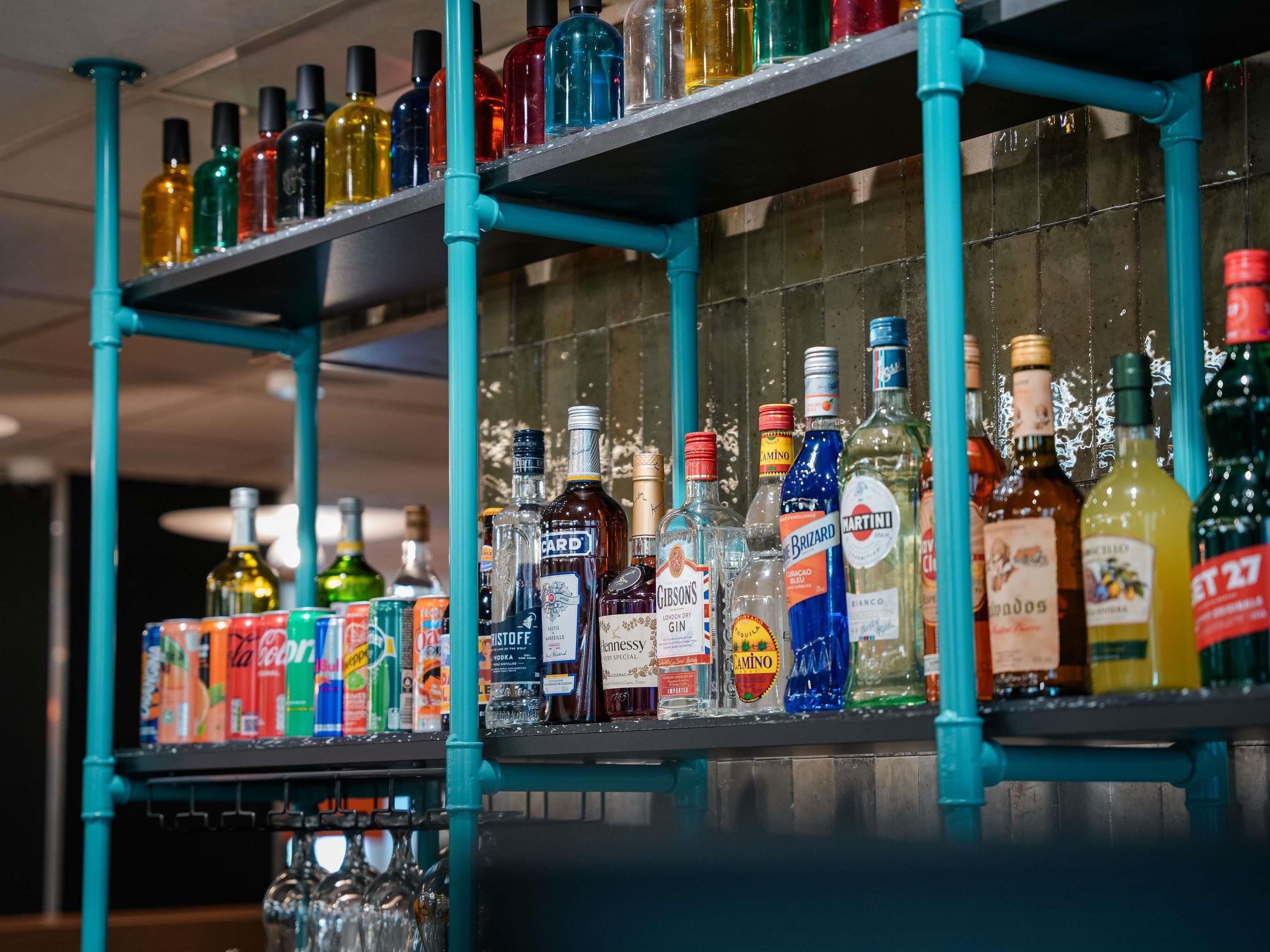 Bar Photo