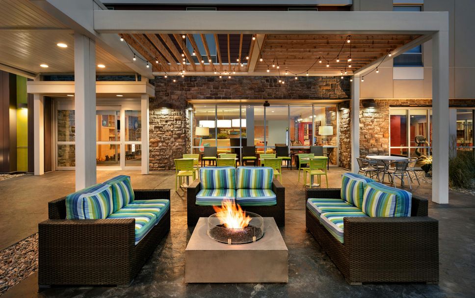 Lounge Photo