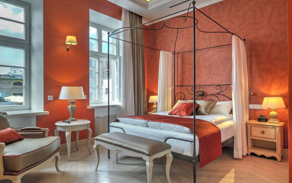 Bedroom Photo