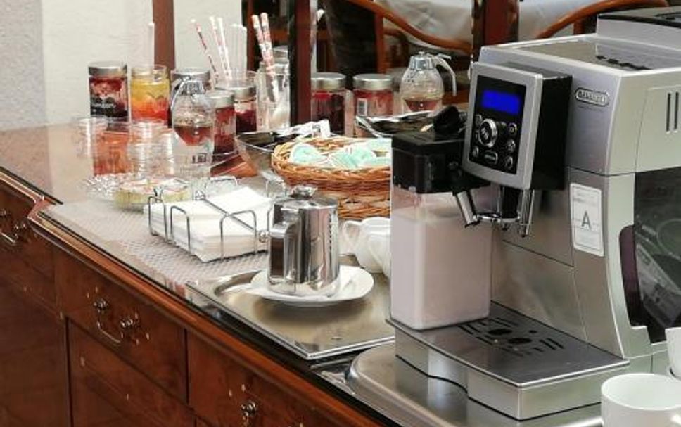 Buffet Photo