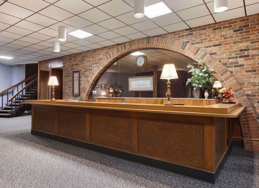 Front desk Photo