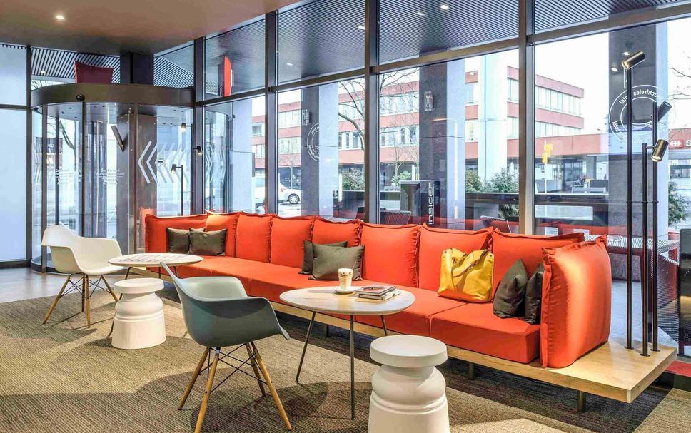 Lounge Photo