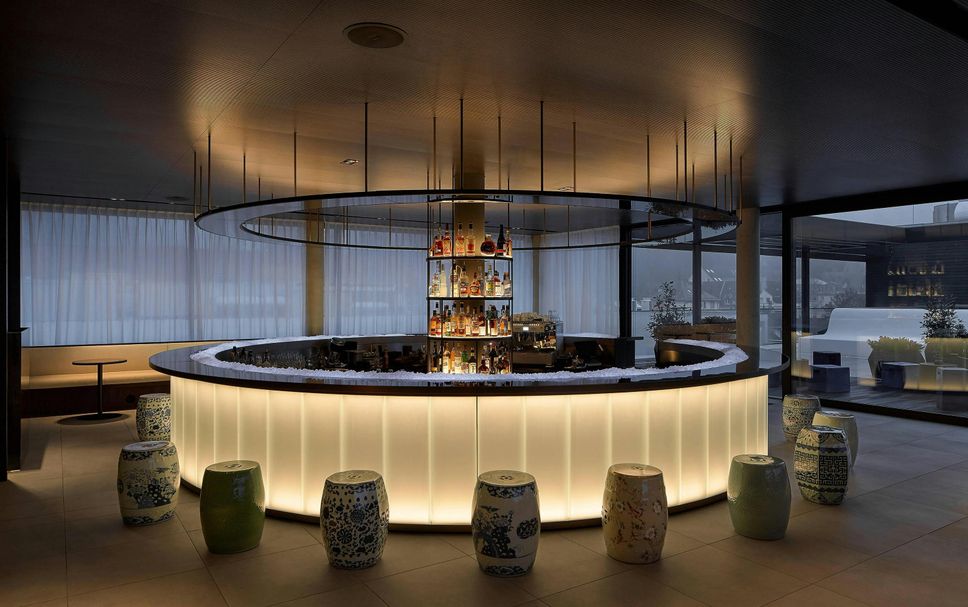 Bar Photo
