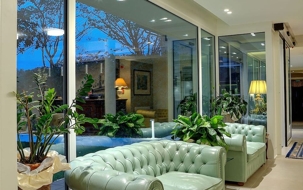 Lobby Photo
