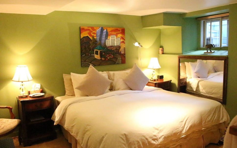 Bedroom Photo