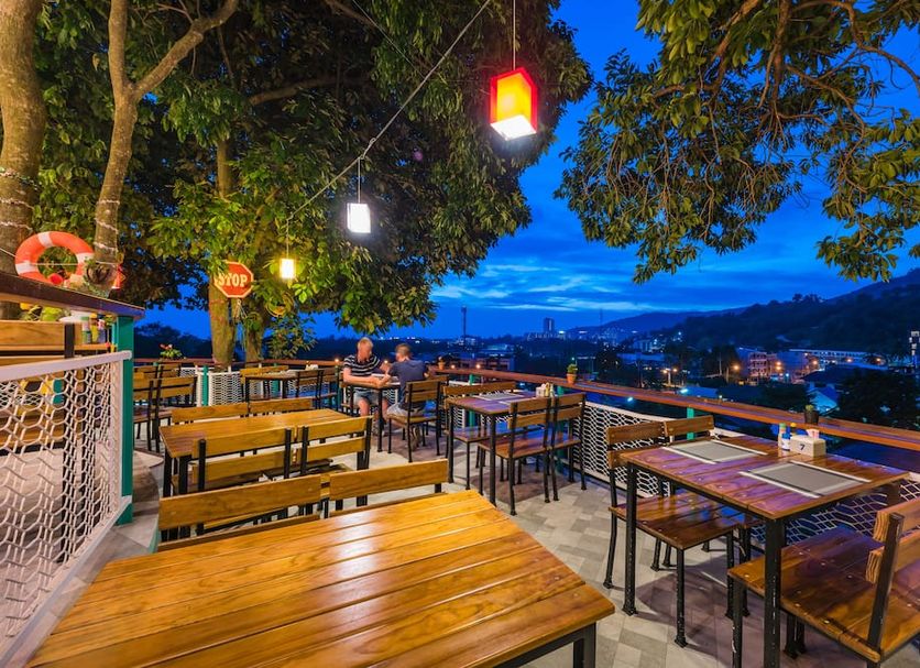 Restaurant Photo