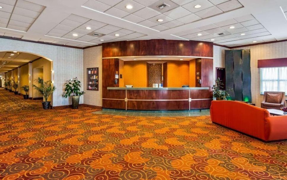 Front desk Photo