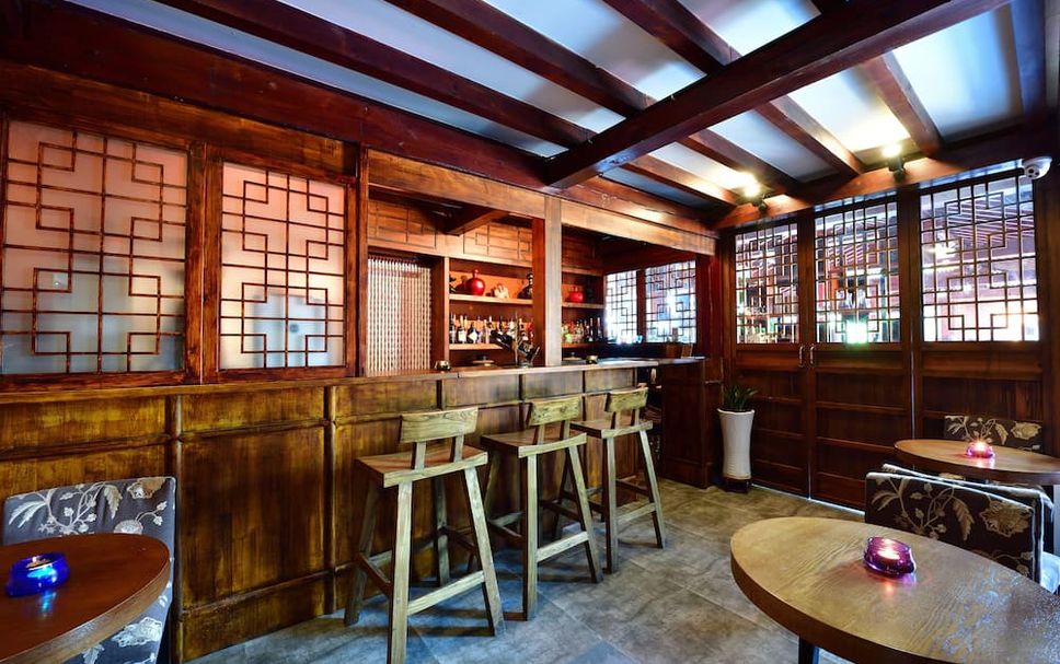 Bar Photo