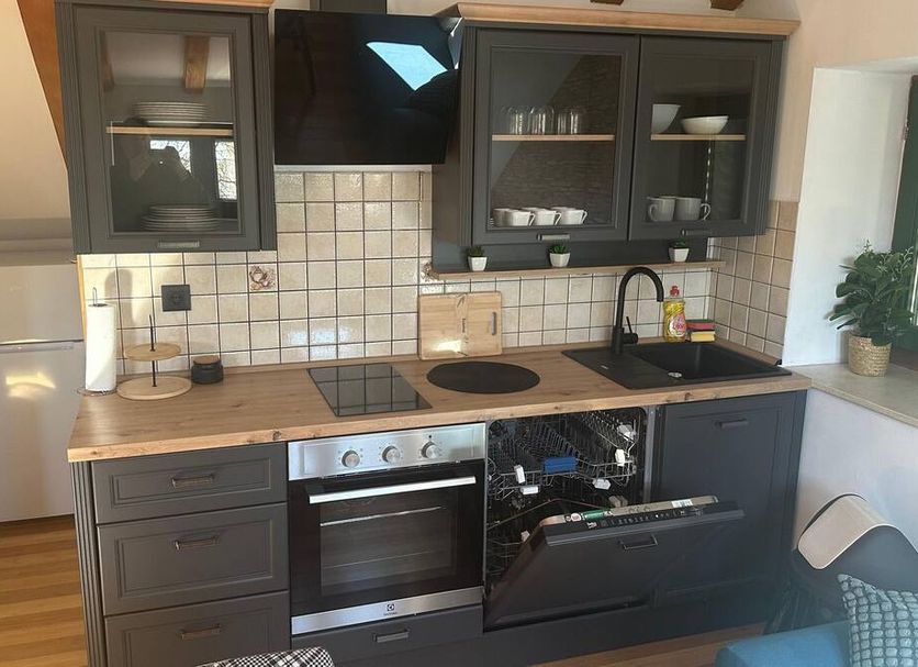 Kitchen Photo