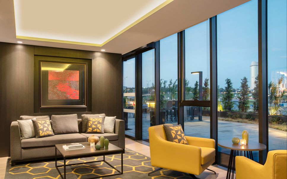 Lounge Photo