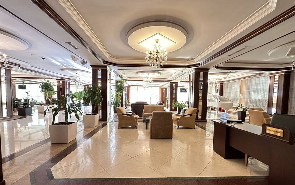 Lobby Photo