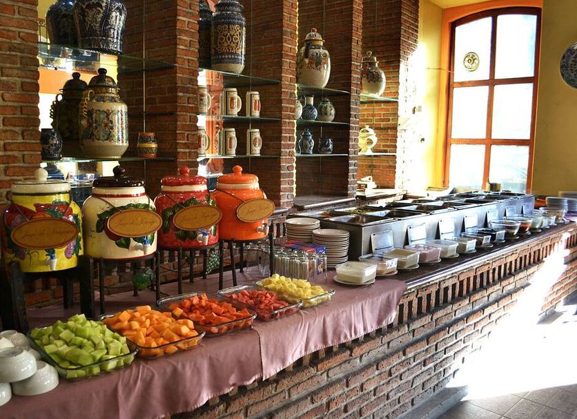 Buffet Photo
