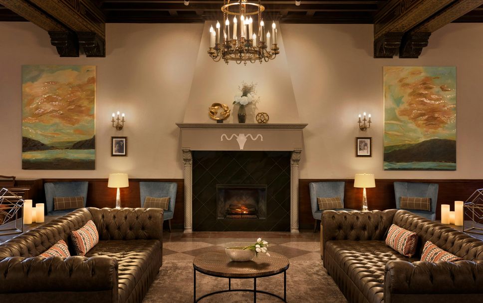 Lounge Photo