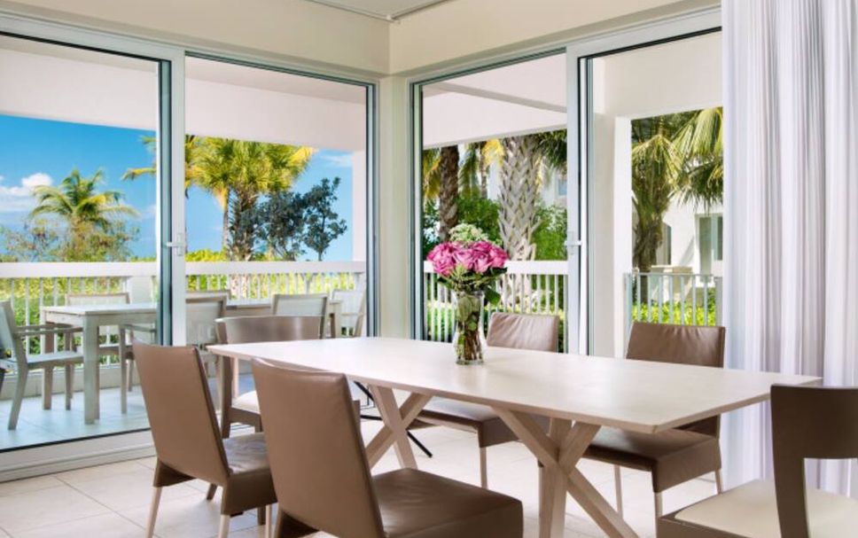 Dining room Photo