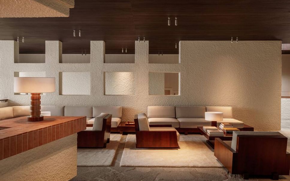 Lounge Photo