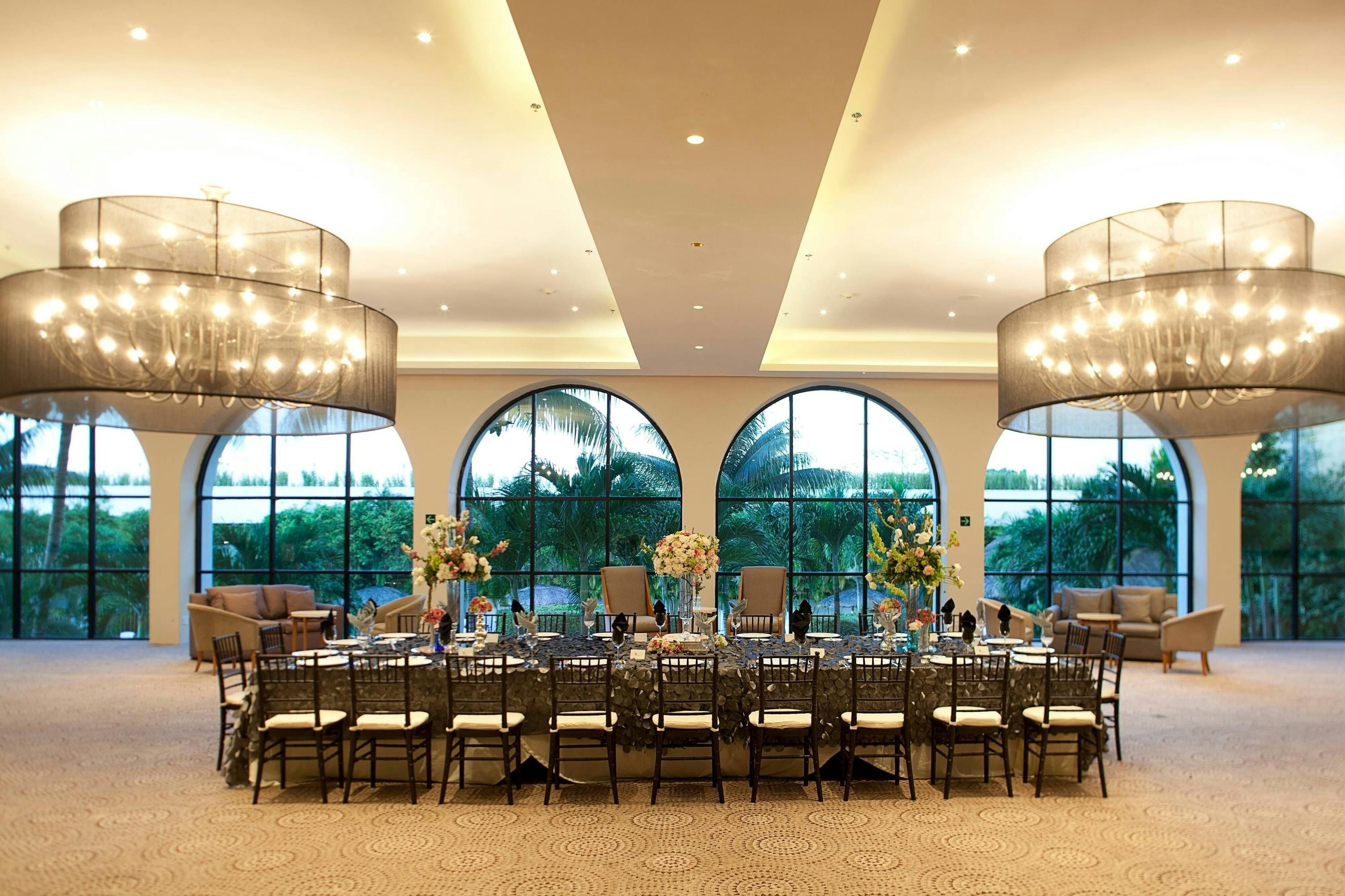 Banquet hall