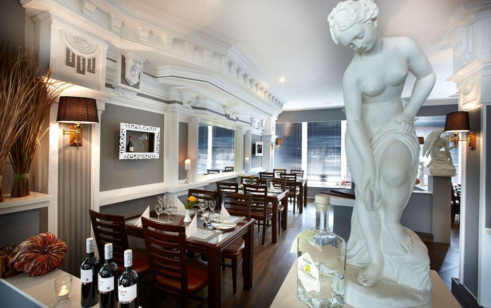 Restaurant Photo