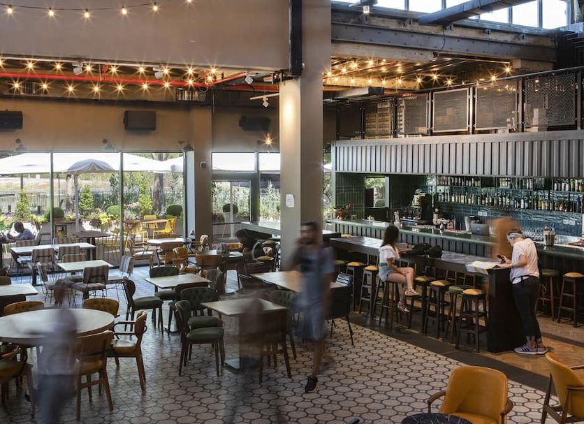 Restaurant Photo