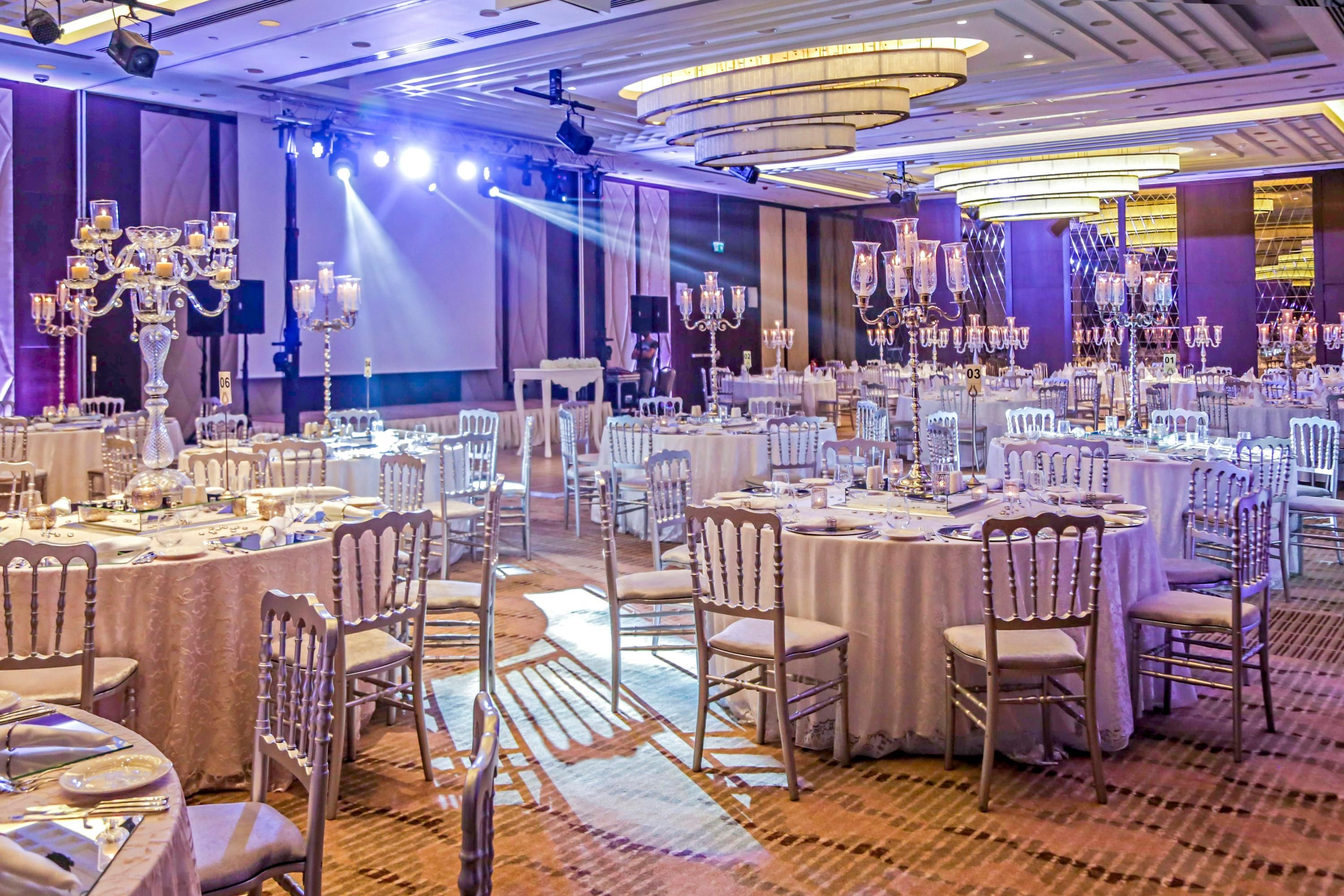 Banquet hall
