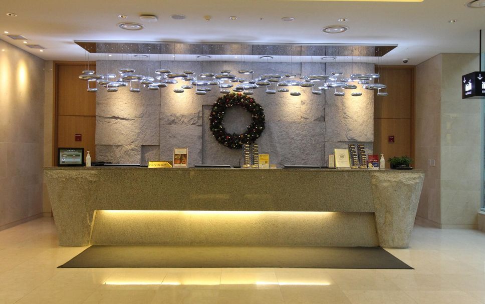 Front desk Photo